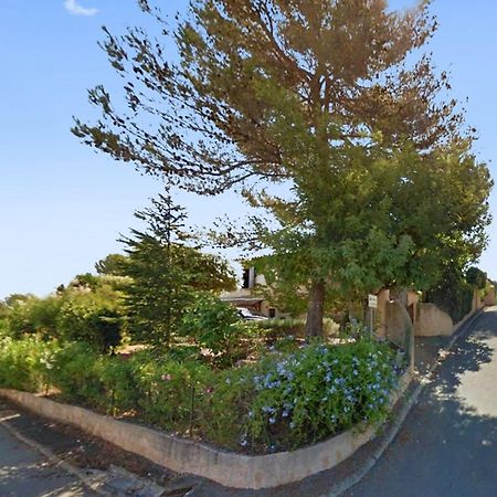 Villa Avec Piscine A Saint-Raphael Et Vue Sur La Montagne Kültér fotó